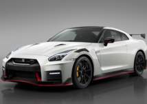 نيسان تكشف النقاب عن GT-R Nismo الجديدة خلال فعاليات معرض نيويورك للسيارات (صور)