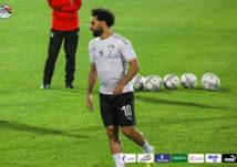 بالصور: "كرش" محمد صلاح يثير السخرية على مواقع التواصل