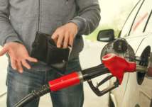 نصائح فعالة لتوفير استهلاك الوقود في السيارة