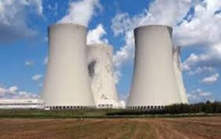 بريطانيا تعلن بناء أول مفاعل نووي منذ 20 سنة