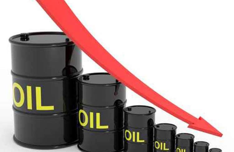 استمرار موجة تراجع أسعار النفط