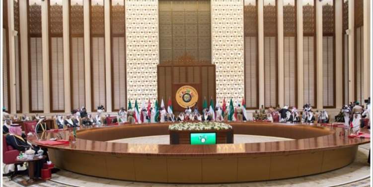 القمة الخليجية الـ 37 تستعرض الخطط والمشاريع الاقتصادية والتنموية