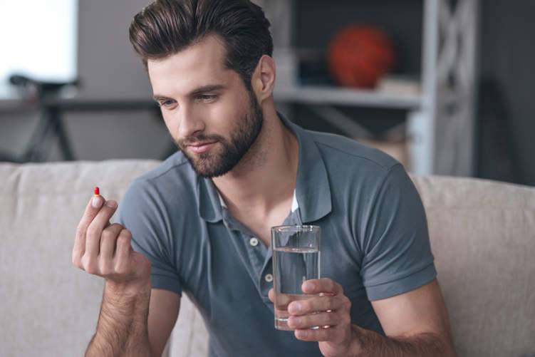 ما هي الفيتامينات التي يحتاجها كلّ رجل؟