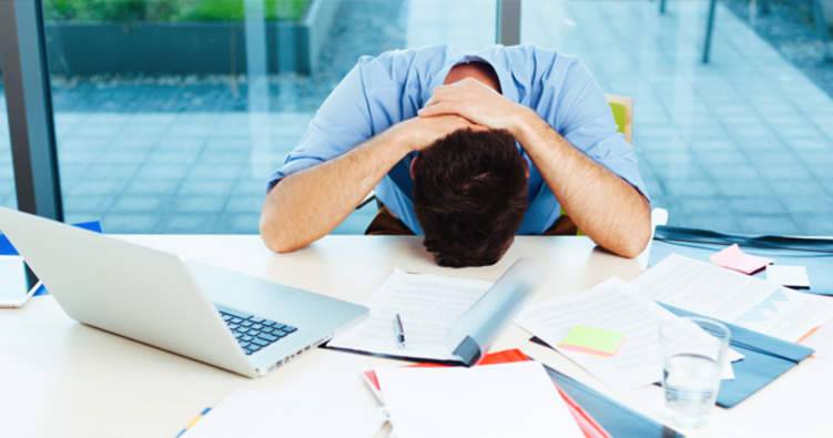5 خطوات للتخلص من مشاعرالإحباط في العمل