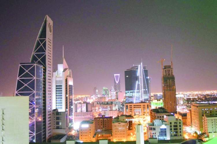 السعودية تمنح 15 شركة أميركية رخصاً تجارية
