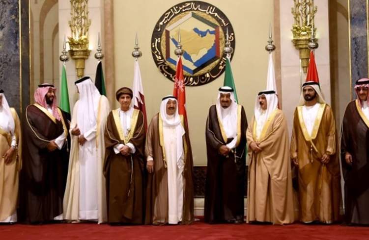 توتر العلاقة بين قطر والخليج : الأسباب والسيناريوهات المُحتملة