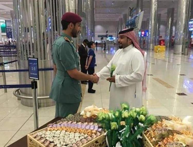 بالفيديو...هكذا استقبل مطار دبي السعوديين احتفالاً باليوم الوطني