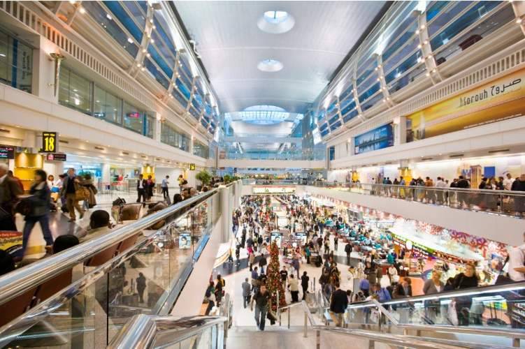 مطار دبي يسجل أعلى عدد مسافرين في تاريخه