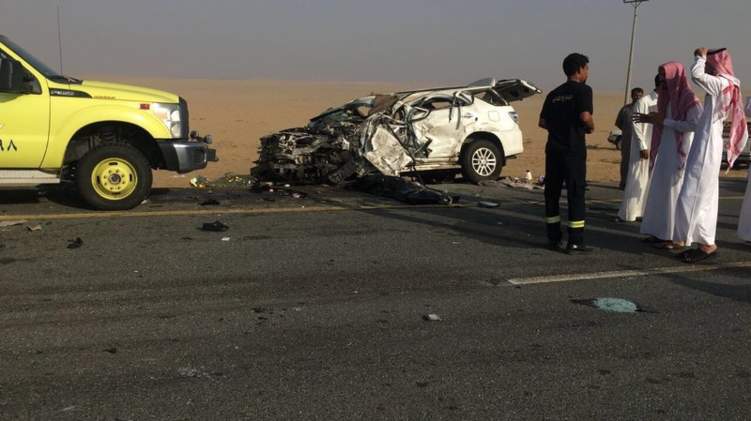 اصطدام حافلة طالبات وسيارة معلمات بين محافظة الحجرة والساحل الدولي