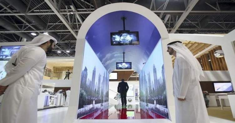 بالصور... ممر ذكي ينهي إجراءات السفر في 10 ثوان ودون جواز في مطار دبي