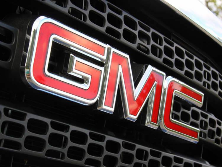 التجارة السعودية تعلن عن استدعاء 2788 سيارة GMC بالمملكة. . والسبب!