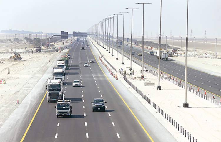 تعديل سرعة المركبات الخفيفة على طريق الشيخ خليفة بن زايد "المفرق-الغويفات"