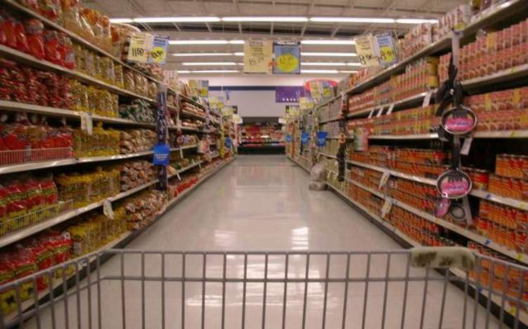 السعودية: ارتفاع أسعار 72 سلعة غذائية خلال فبراير الماضي