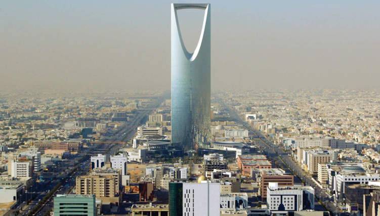 السعودية: مشروع يسمح بتنقل العمالة الوافدة بين المنشآت