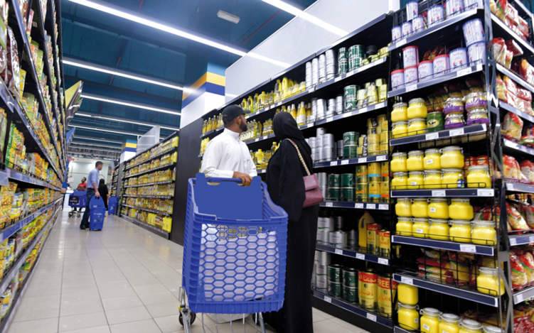 الإمارات: مطالب بإعفاء السلع الغذائية من "القيمة المضافة"