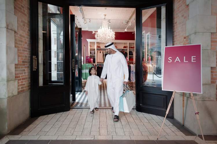 خصومات تصل إلى 90%  في جميع متاجر دبي نهاية الأسبوع