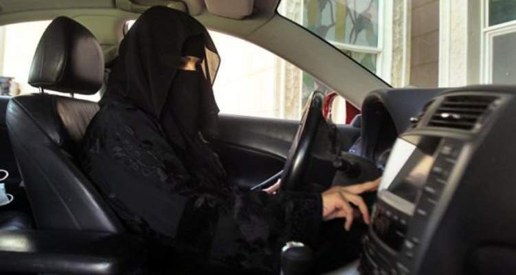 رسمياً.. السعودية تسمح للمرأة بقيادة السيارات بدءاً من 24 يونيو