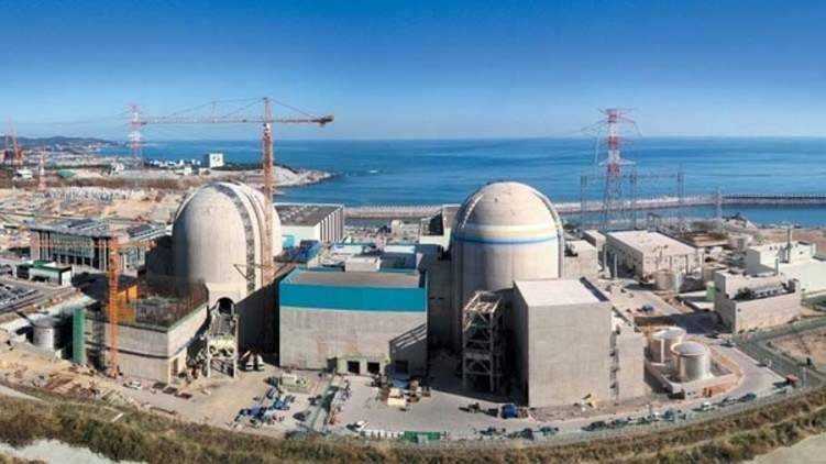 الإمارات تبدء تشغيل مشروع "براكة" النووي أواخر 2019