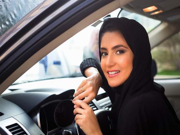 السعودية: مهنة الميكانيكا محظورة على النساء