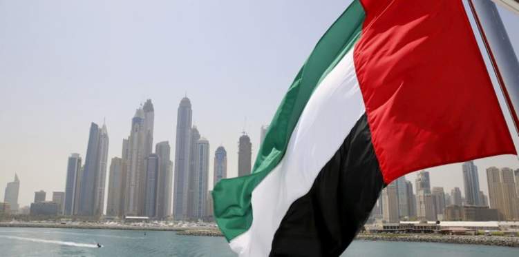 الإمارات: إلزام أصحاب الأعمال بدفع كافة تكاليف الاستقدام