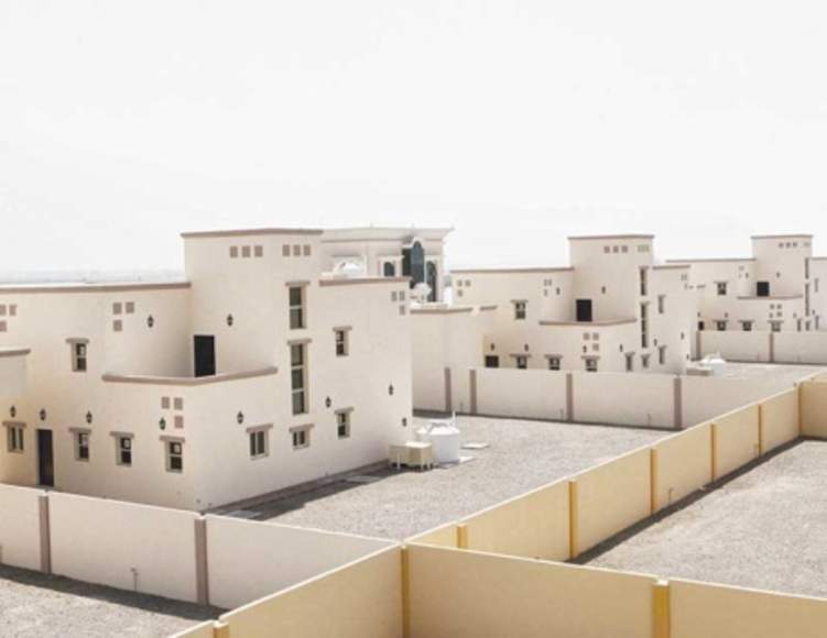 أبوظبي تمنح مواطنيها خدمة بناء المساكن قبل صرف القروض