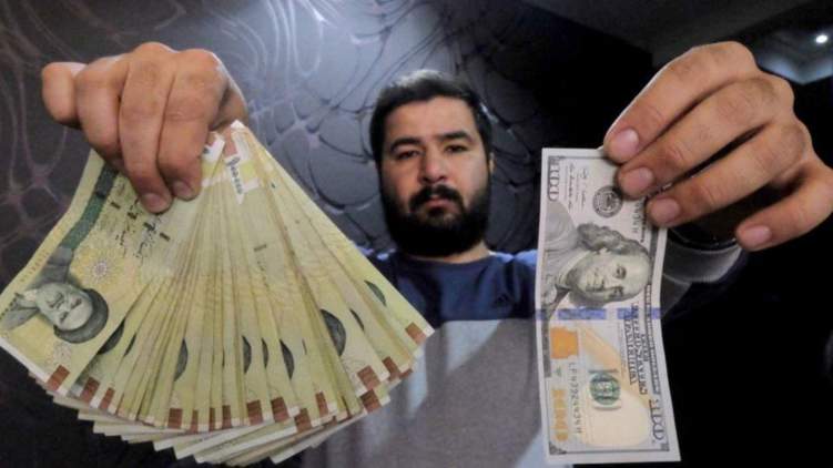 منع إيران من الحصول على الدولار