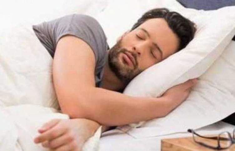 النوم لأكثر من 8 ساعات يعرضك لخطر الوفاة المبكرة