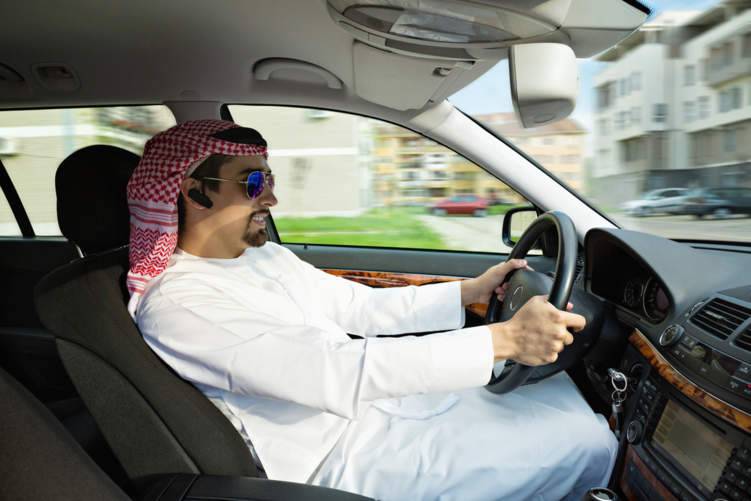 السعودية: غرامة بـ 3 آلاف ريال على تأجير سيارة بدون تغطية تأمينية