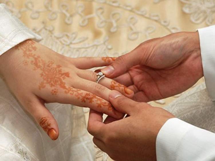فئات سعودية يحظر عليها الزواج من أجانب!