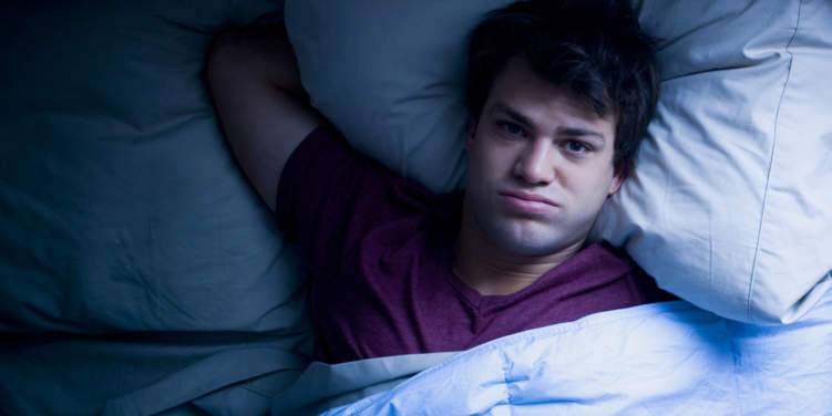 7 عادات يومية تمنعك من النوم ليلاَ