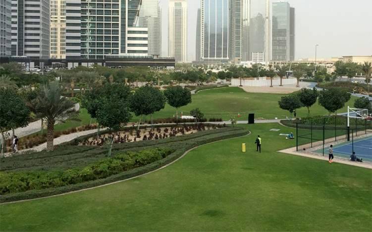 بالأرقام: أسعار عقارات دبي القريبة من الحدائق والمرافق الرياضية