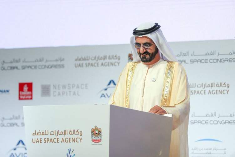 محمد بن راشد يطلق مشروع عربي من الإمارات إلى الفضاء