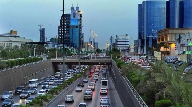 6 نصائح من المرور السعودية لقائدي السيارات لتجنب الحوادث