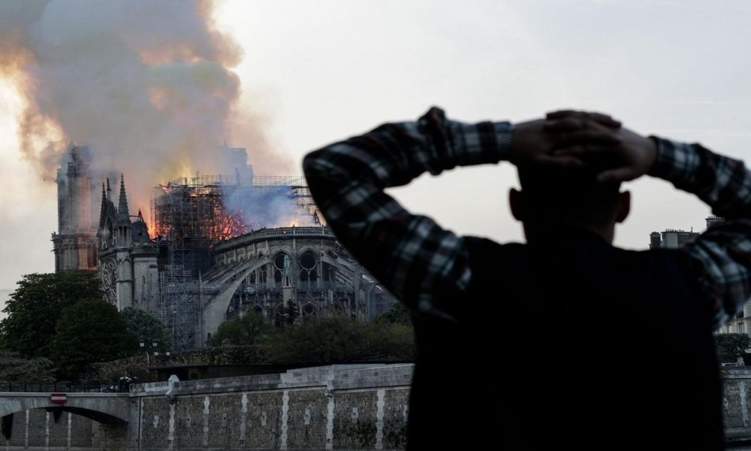 أثرياء فرنسا يتبرعون بـ "مليار يورو" لإعادة بناء الكاتدرائية
