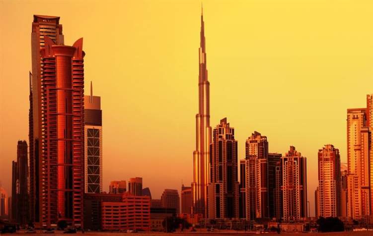 اضافة 8,375 وظيفة إلى سوق العمل في دبي خلال ابريل