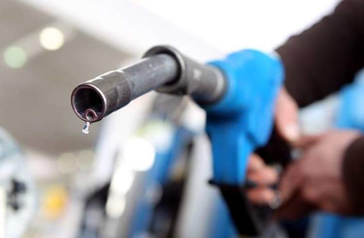 تراجع أسعار البنزين في الإمارات بعد إرتفاع دام أربعة أشهر