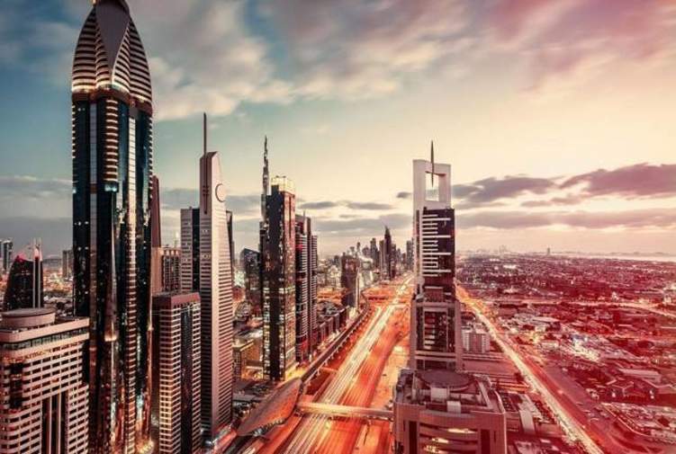 الإمارات تقدم 10 حوافز للمشاريع الأجنبية