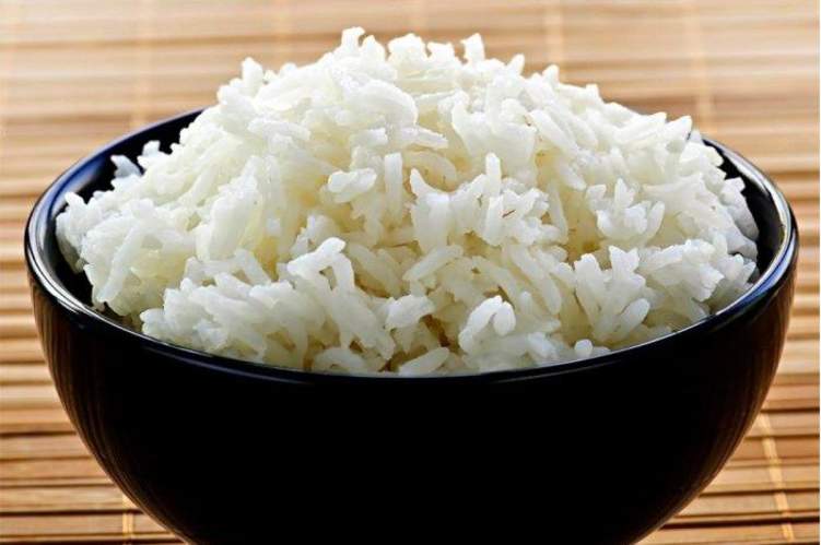 كيفية تناول الأرز الأبيض مع الحفاظ على وزنك!