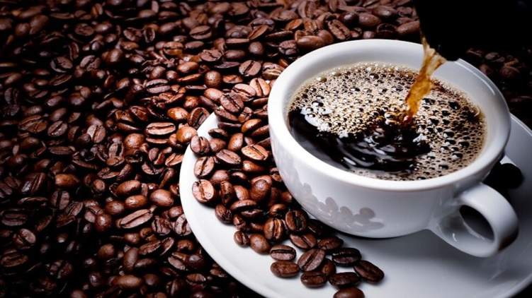 شرب 6 فناجين قهوة في اليوم يحمينا من مرض مؤلم