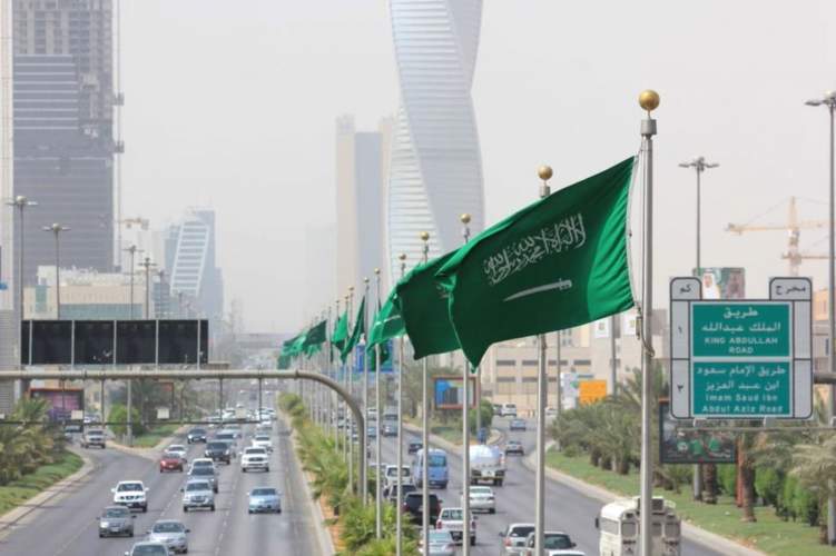 السعودية: توطين وظيفة مدير معرض لـ12 قطاعاً اقتصادياً