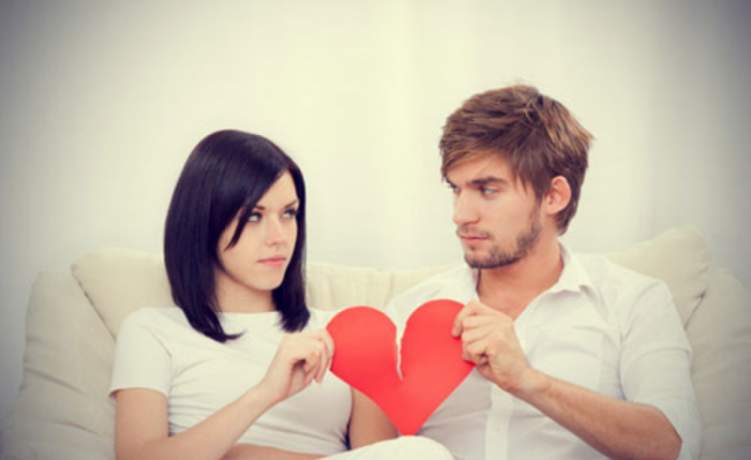 الانفصال العاطفي أم الطلاق؟