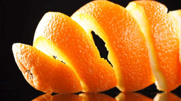قشر البرتقال.. فوائد عظيمة للصحة والجمال