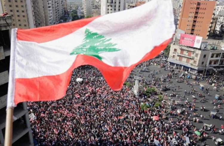 تفاقم أزمة المصارف في لبنان.. وتهديدات بالإضراب