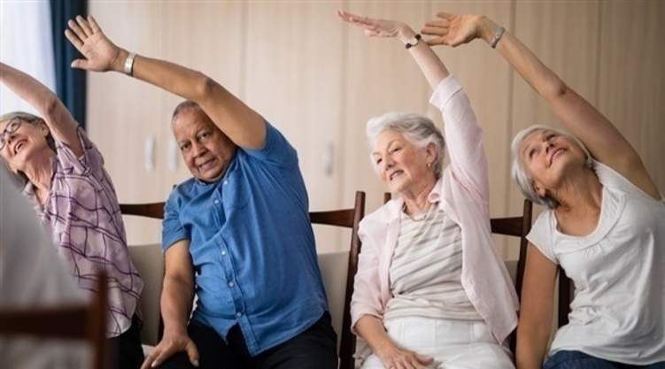 ما هو التمرين المناسب لكبار السن في فترة العزل؟