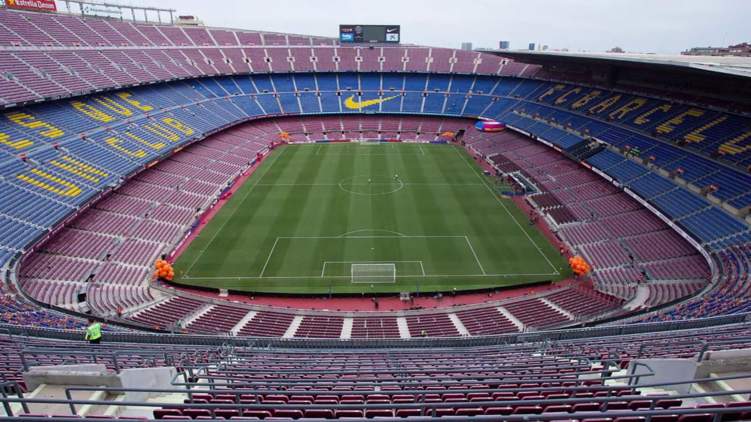 بيع حقوق اسم ملعب برشلونة