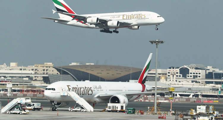نصف مليون شخص يلغون رحلاتهم عبر طيران الإمارات