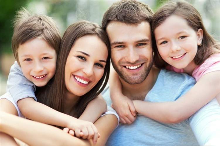 كم عدد الأبناء الذي يجعل العائلة سعيدة؟