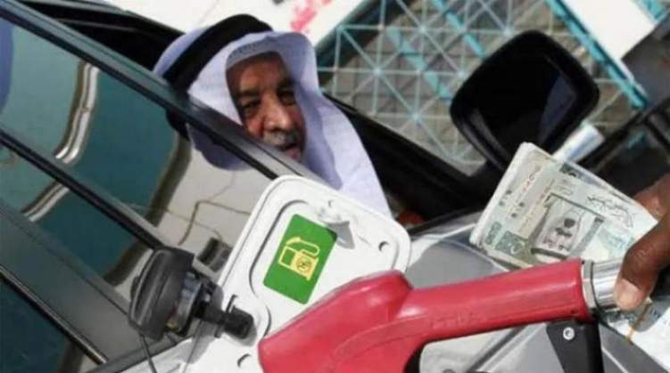 السعودية ترفع أسعار البنزين 34%