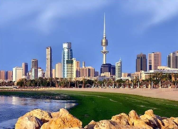 شروط جديدة لمزاولة مهنة "السمسرة" في الكويت