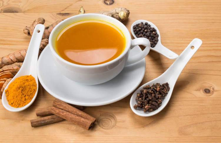 فوائد صحة مذهلة للشاي الكركم